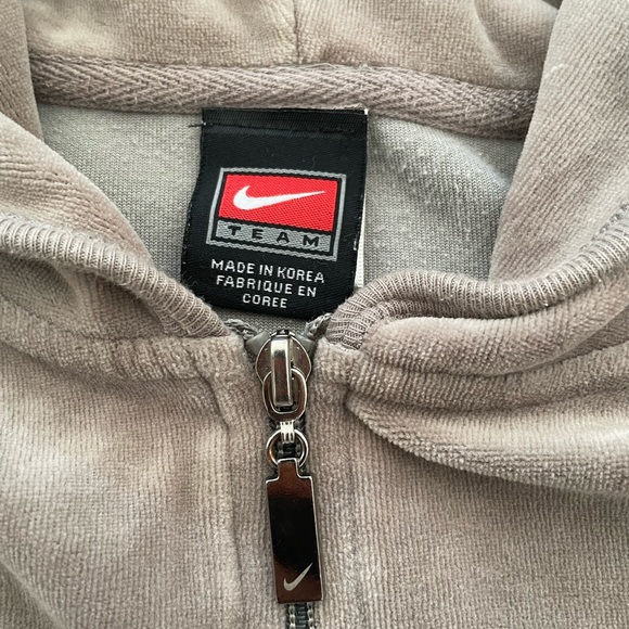 Y2K retro velvet nike hoodie zip up - Picture 3 of 6